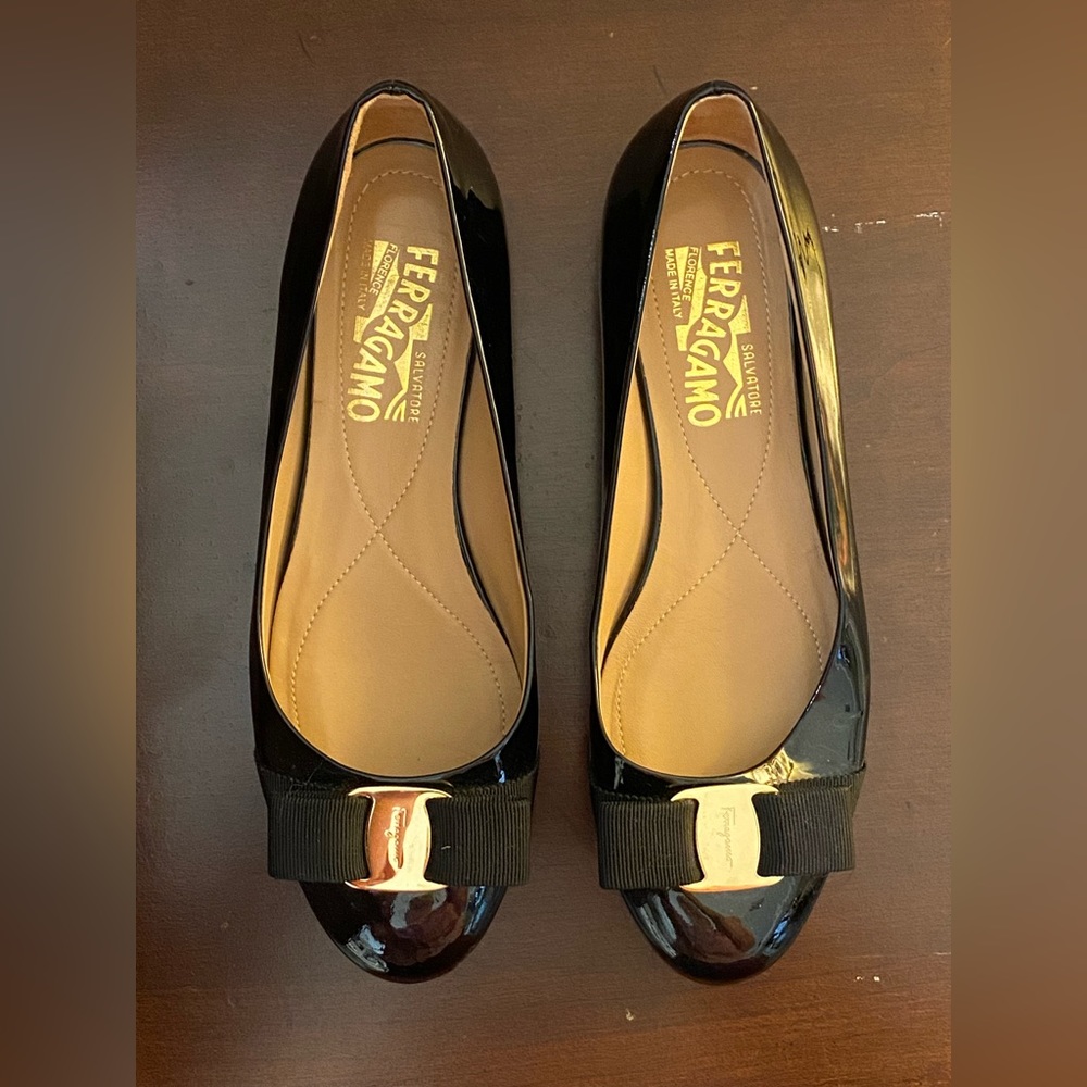 Salvatore Ferragamo Varina Patent Leather Ballet Flats